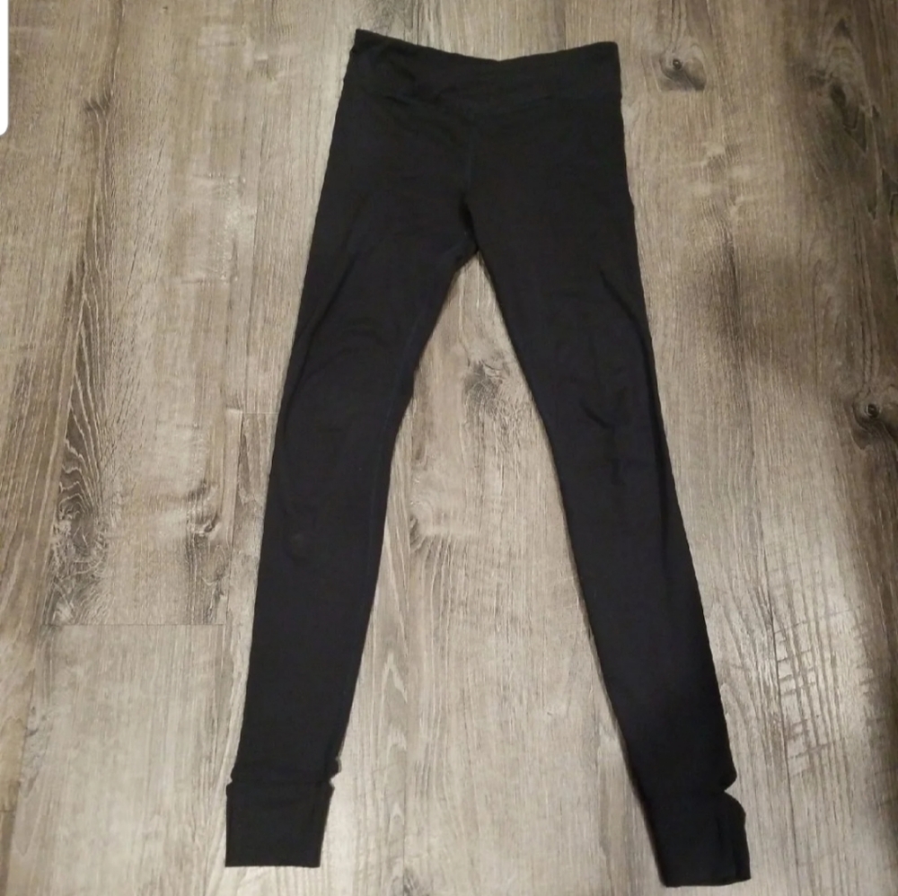 Fabletics stirrup leggings